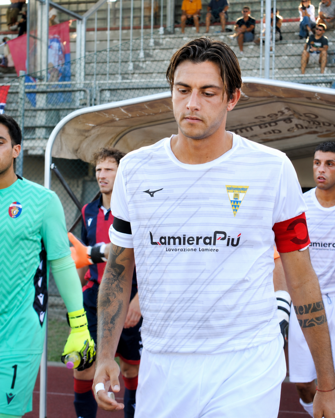 MASSARI | Esordio vincente e fascia da capitano: “Siamo giovani e abbiamo fame. Prima la salvezza, poi ce la giocheremo.”